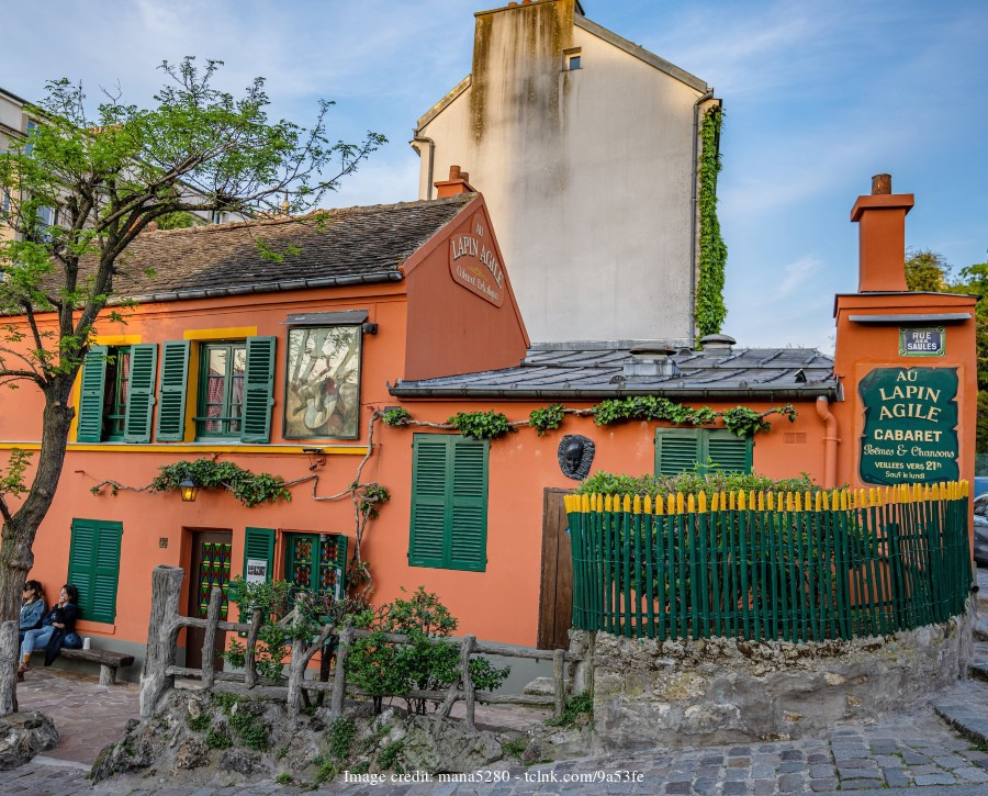 Le Lapin Agile, célèbre cabaret de Montmartre rue des Saules